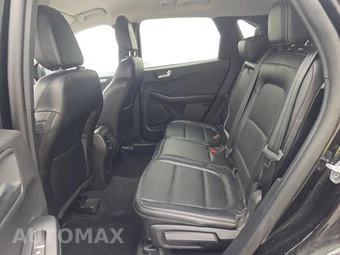 2025 Ford Escape Platinum - miniatura 13