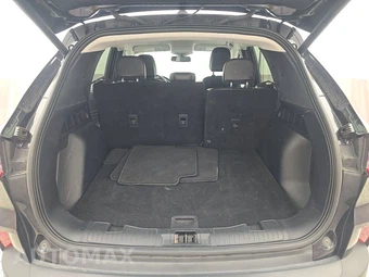 2025 Ford Escape Platinum - miniatura 16