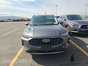 2025 Ford Escape Platinum - miniatura 2
