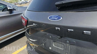 2025 Ford Escape Platinum - miniatura 24