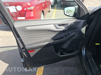2025 Ford Escape Platinum - miniatura 9