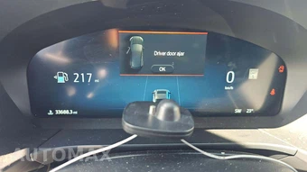 2025 Ford Escape Platinum - miniatura 18