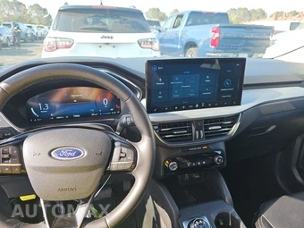 2025 Ford Escape Platinum - miniatura 11