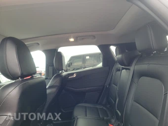 2025 Ford Escape Platinum - miniatura 19