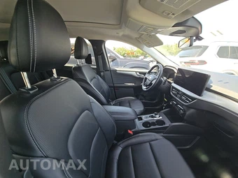 2025 Ford Escape Platinum - miniatura 14