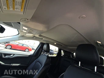 2025 Ford Escape Platinum - miniatura 20