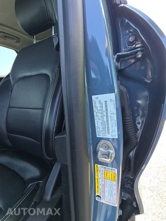 2025 Ford Escape Platinum - miniatura 21