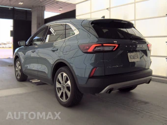 2025 Ford Escape Platinum - miniatura 8