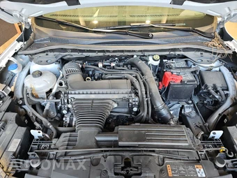 2025 Ford Escape Platinum - miniatura 22