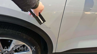 2025 Ford Escape Platinum - miniatura 35