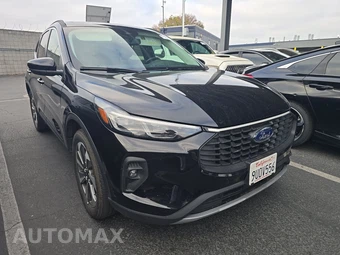 2025 Ford Escape Platinum - miniatura 3