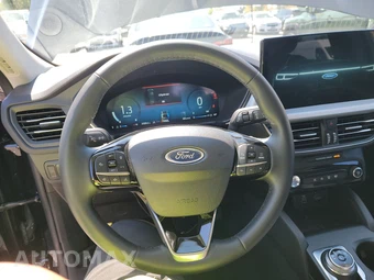 2025 Ford Escape Platinum - miniatura 16