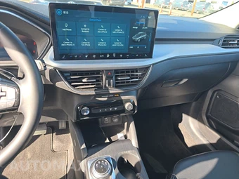 2025 Ford Escape Platinum - miniatura 11