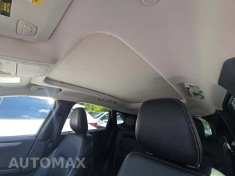 2025 Ford Escape Platinum - miniatura 11