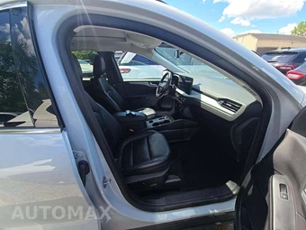 2025 Ford Escape Platinum - miniatura 18