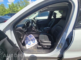 2025 Ford Escape Platinum - miniatura 6