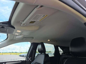 2025 Ford Escape Platinum – miniatura 8