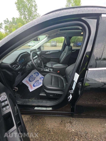 2025 Ford Escape Platinum - miniatura 6