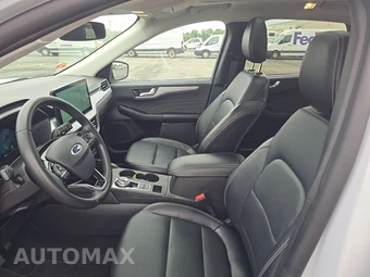 2025 Ford Escape Platinum - miniatura 7