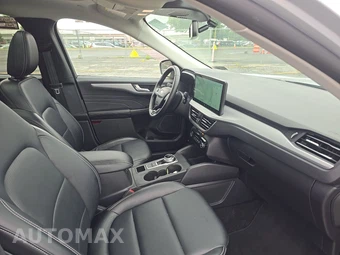 2025 Ford Escape Platinum - miniatura 8