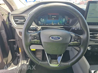 2025 Ford Escape Platinum - miniatura 10