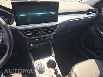 2025 Ford Escape Platinum - miniatura 11