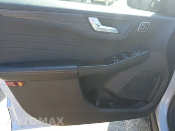 2025 Ford Escape Platinum – miniatura 9