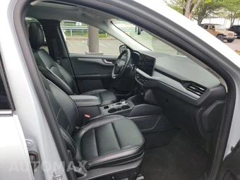 2025 Ford Escape Platinum – miniatura 14