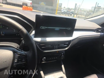 2025 Ford Escape Platinum - miniatura 17