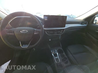 2025 Ford Escape Platinum - miniatura 17