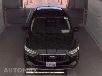 2025 Ford Escape Platinum - miniatura 2
