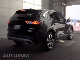 2025 Ford Escape Platinum - miniatura 5