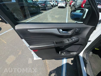 2025 Ford Escape Platinum - miniatura 15