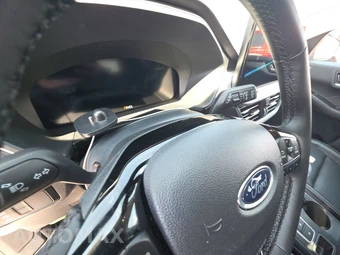 2025 Ford Escape Platinum - miniatura 18
