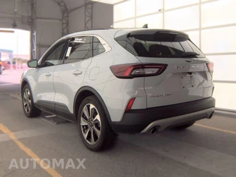 2025 Ford Escape Platinum - miniatura 8
