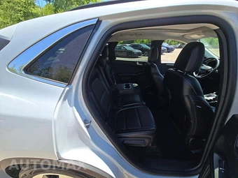 2025 Ford Escape Platinum – miniatura 13