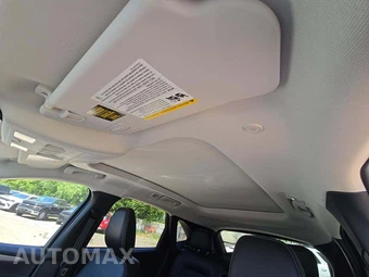 2025 Ford Escape Platinum – miniatura 8