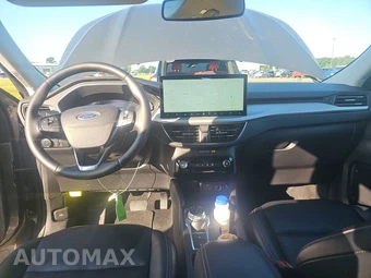 2025 Ford Escape Platinum - miniatura 11