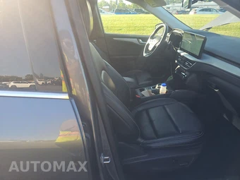 2025 Ford Escape Platinum - miniatura 8