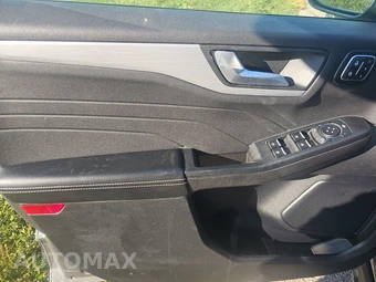 2025 Ford Escape Platinum - miniatura 9