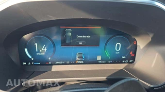 2025 Ford Escape Platinum - miniatura 26