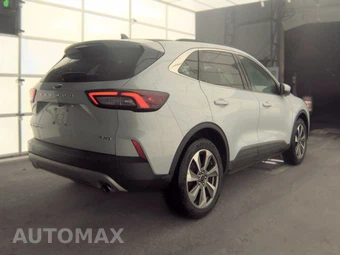 2025 Ford Escape Platinum - miniatura 4