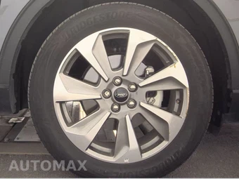 2025 Ford Escape Platinum – miniatura 10