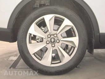 2025 Ford Escape Platinum - miniatura 11