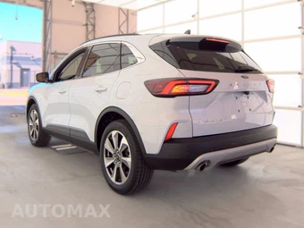 2025 Ford Escape Platinum - miniatura 8