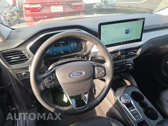 2025 Ford Escape Platinum - miniatura 11