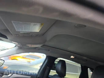 2025 Ford Escape Platinum - miniatura 14