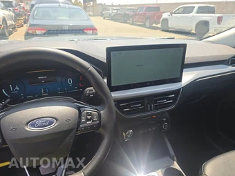 2025 Ford Escape Platinum - miniatura 11