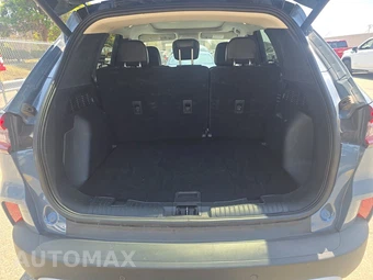 2025 Ford Escape Platinum - miniatura 17
