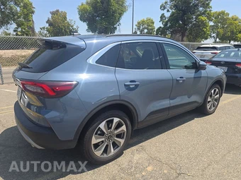 2025 Ford Escape Platinum - miniatura 4
